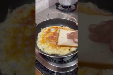 street style bread omelette recipe #omelette #egg #eggs #breakfast #healthy #breadomelette #eggroll