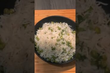 Cook Perfect Green Peas Rice | Quick & Delicious Recipe #GreenPeasRice #RiceRecipe #EasyCooking