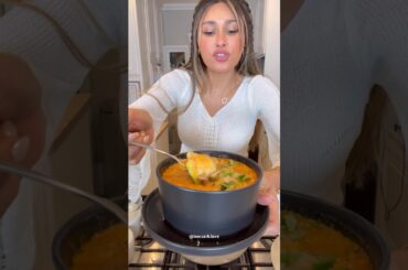 Lasagna soup (half the calories!!)