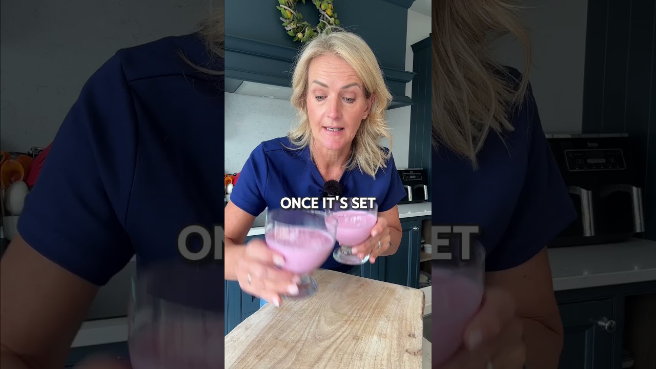 Jelly Yoghurt Dessert – make your own #jelly #yoghurt #proteindessert #recipe Jelly Yoghurt Dessert - make your own #jelly #yoghurt #proteindessert #recipe