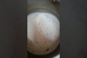 Daliya banay bina ghee oil k/gud wali daliya#healthy#delicious#tasty#trending#youtubeshort#ytshorts