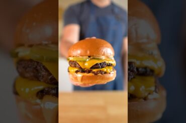 Vegan SMASH BURGERS!