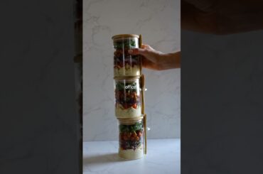 CHICKPEA & ORZO SALAD JARS #recipe #shorts #healthy #mealprep #shortvideo #nutrition #yummy #protein