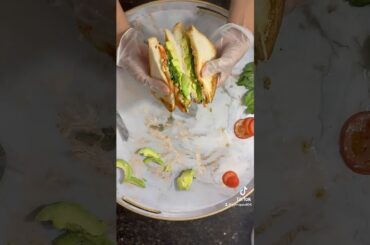 Easy healthy and delicious sandwich #avocadosandwich #easyrecipe #healthysandwich #pregnancydiet