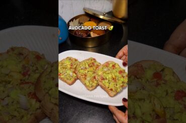 Healthy Avocado Toast | 5-minute Recipe | #shorts #youtubeshorts #viralvideo @BristiHomeKitchen