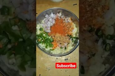 Aloo Ka Aisa Nashta Apne Kabhi Nhi Khaya Hoga#aloo#nashta#recipes#shorts#virals#seemakirasoi