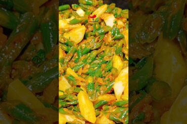 Beans Aloo ki sabji#food#cooking#recipe#trendingshorts#hadees#shorts#viralshorts#easyrecipe#beans...