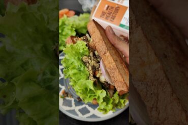 Kala Chana Sandwich recipe | Healthy Sandwich recipe for breakfast #food #recipe #shortsfeed #viral