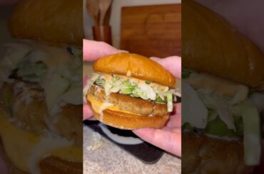 Scallion Garlic Tuna Burgers