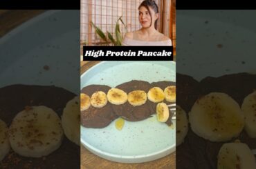 High Protein Chocolate Pancake Recipe #ytshorts #viralvideo #pancake #healthy #breakfast #celebrity