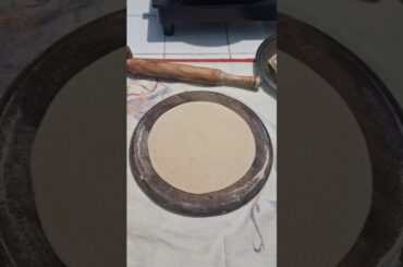 Gol roti belne ka sehi tarika #ytshorts #roti #flatbread #chapati #facts #information #healthy