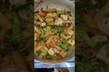 Easy veggies pasta recipe #dailyshorts #pasta#vibration #weightloss #diet #follow