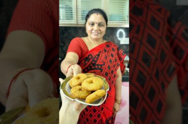 kobbari garelu #coconutvada #kobbari #garelu #foodie #viral #trending #vada