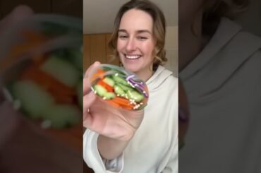 Quick & Easy Fresh Spring Rolls | Healthy 5-Minute Vegan Lunch Idea! #SummerRolls