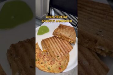 Comment ‘Weight Loss’ and I will send you all the recipes of the Weight Loss Breakfast Ideas