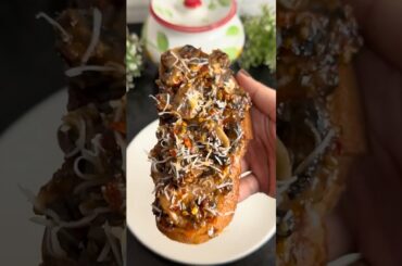 Creamy peanut sauce mushroom toast | mushroom toast | healthy breakfast recipe #shorts#toast#healthy
