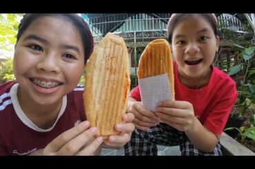 Unboxing a Weird Sandwich Maker & Making Super Easy Egg Breakfast Sandwiches for the Kids