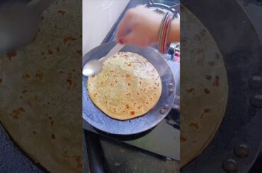 ##healthy tasty breakfast idea # viral shorts youtubeshorts