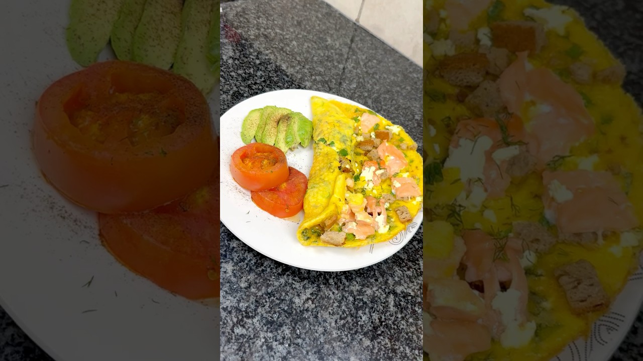 High-Protein Breakfast: Smoked Salmon and Rye Omelette with Avo & Tomatoes High-Protein Breakfast: Smoked Salmon and Rye Omelette with Avo & Tomatoes