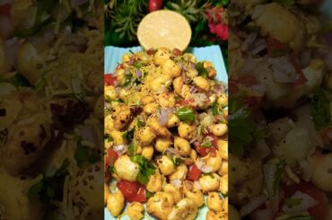 makhana chat recipe #foxnutrecipe #foxnuts #makhanachaat #makhana #makhanarecipe #shortsvideo #food