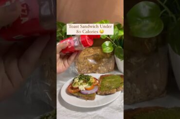 Try this Crunchy, Colourful Open Toast Sandwich, under 80 calories! #weightloss #khyatirupani #food