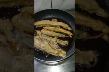 Brinjal pakoda recipe #foodlover #desikhana #trending  #sorts #cooking #foodlover #test  #viral