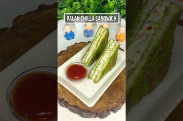 Crispy Palak Chilla Sandwich With Veg Stuffing | Green Spinach-Coated Stuffed Sandwich #shorts