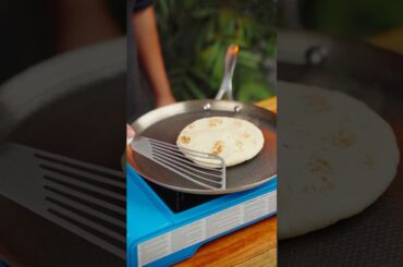 Easy Homemade Pita Bread | Soft, fluffy, and perfectly puffed!