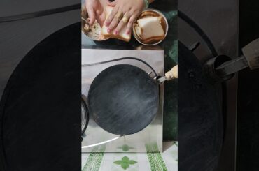 sandwich kaise banae!!Bread ka tasty nasta!!Healthy sandwich recipe!!Healthy breakfast!!short video