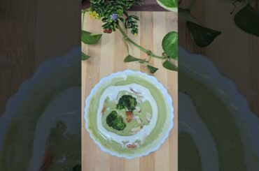 Broccoli, Almond Soup Recipe | Weight Loss Friendly | Quick Healthy Dinner #shorts #healthysoup