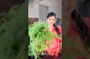 Sabko breakfast me light aur healthy khana hai? #bristihomekitchen #shorts