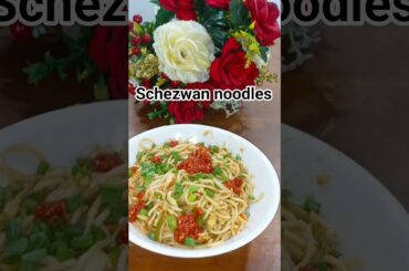 Schezwan noodles recipe #noodles recipe#veg hakka noodles recipe #shortsfeed#food#shortvideo#recipe