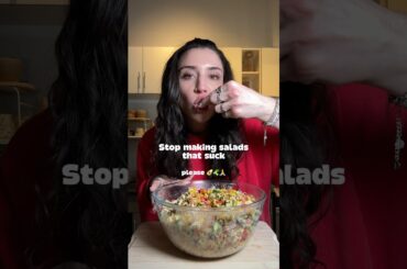 Scoopable salads are my FAVORITE #recipe #easynutrition #mealprep