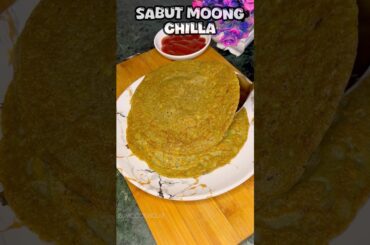 Moong Dal Chilla #shorts #breakfast #moongdalchila #moongdal #weightloss #healthyrecipes