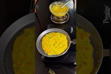 High-Protein Besan Chilla | 5-Min Besan Chilla | Quick Healthy Breakfast | #besanchilla #shorts