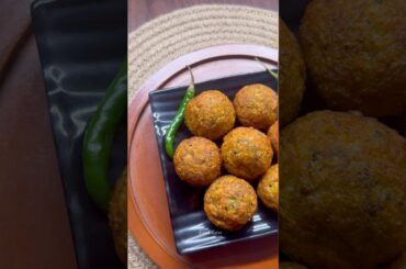 Gujarati Chettinad Handvo Bites | Healthy Snacks For Kids #shorts  #snacks  #recipe