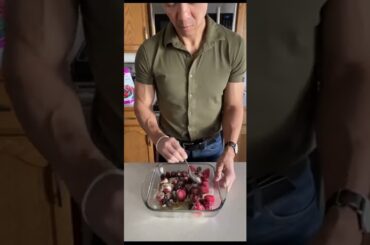 HIGH PROTEIN BERRY CRISP!!!