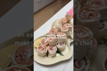 EASY HOLIDAY RECIPES | Smoked salmon & cream cheese pinwheels #easyrecipe  #appetizer #healthysnacks