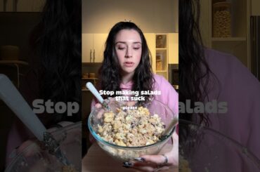 Warm cauliflower salad. I’m obsessed. Recipe on IG #easynutrition #healthyrecipes #salad