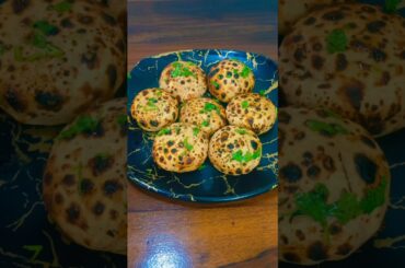 Healthy and Easy Pizza Bombs l Pizza Bombs l Easy Recipe l Cheesey Recipe #ytshorts #minishorts#food