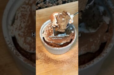 High Protein Low Sugar Tiramisu Baked Oats!