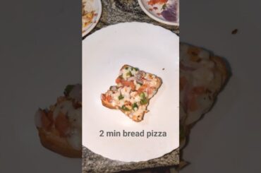 2 min bread pizza recipe #homemade #healthy #pizza