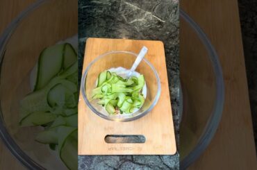 15 Days, 15 Easy Healthy Recipes! Day 1: Cucumber salad. #healthyhacks #healthyfood #fitfood#heathy