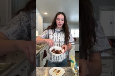 let’s make some banana snickers #uniquerecipe #healthyrecipes #viral