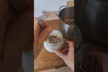 Omega 3 Pudding mit Bratapfel