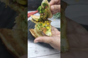 Veg Sandwich | Cafe Style Veg Grill Sandwich | Sandwich Recipe|#shortsfeed #youtubeshorts #trending