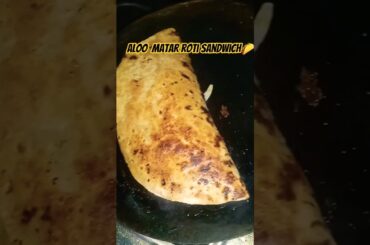 MatarRoti Sandwich Ghar Ki Sabzi Se Banao Yummy Roti Sandwich | Quick Breakfast Idea