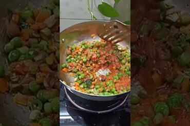 Tomato Upma #food #recipe #snacks #fiber #cooking #healthy #shorts #ytshorts