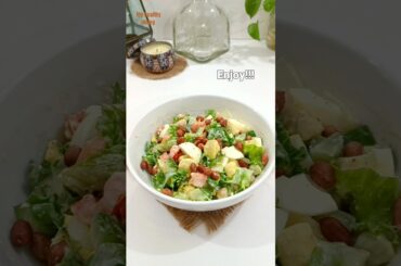 High protein breakfast salad bowl #shorts