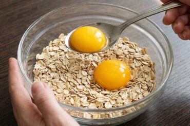2 Eggs + 1 Cup of Oats = Healthy Breakfast Recipe! It Always Turns Out Perfect